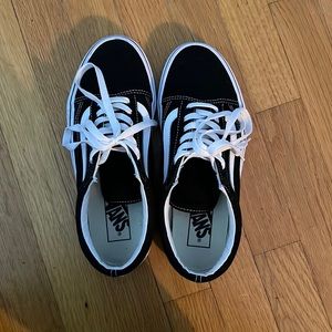 Vans Sneakers